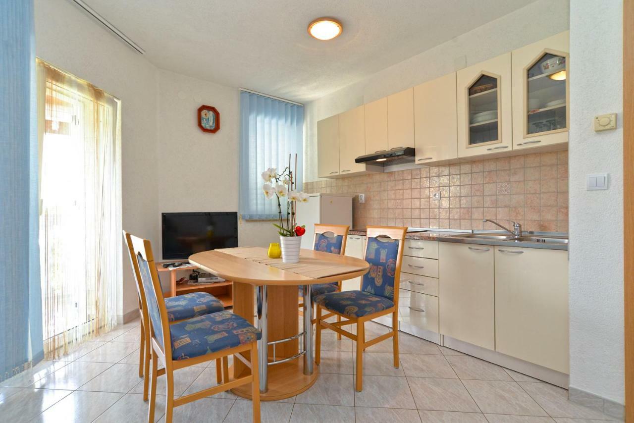 Apartments Mila 梅杜林 外观 照片