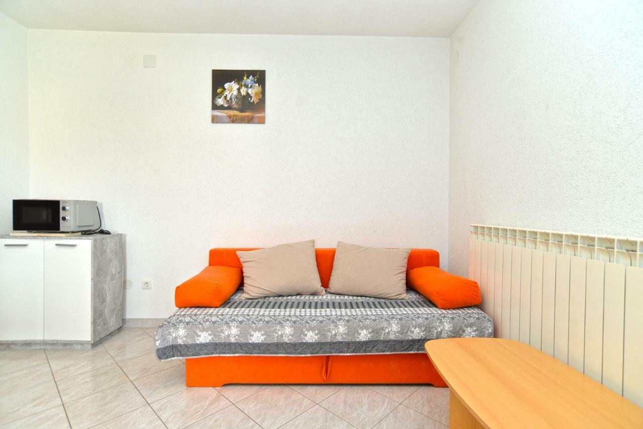 Apartments Mila 梅杜林 外观 照片