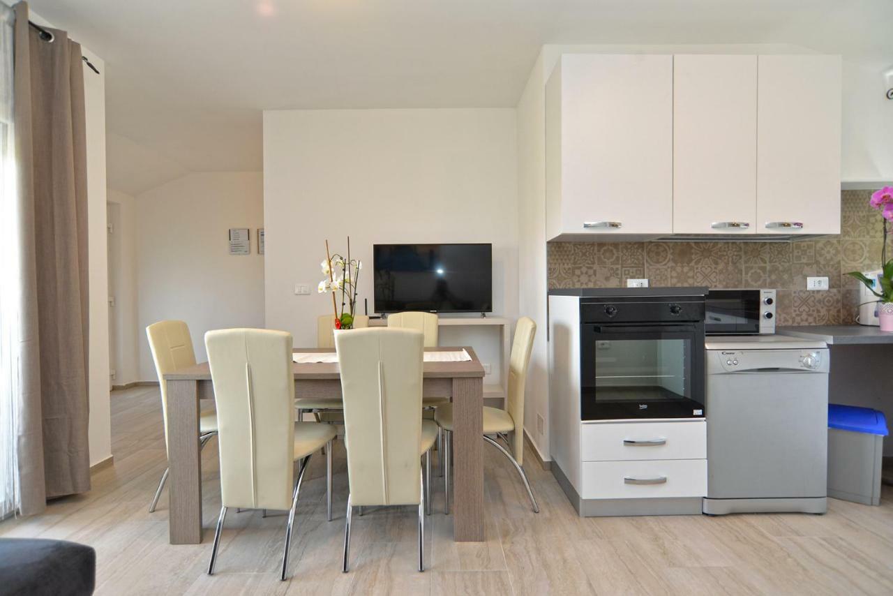 Apartments Mila 梅杜林 外观 照片